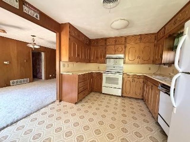 1611 N Alexander Street, Sherman, TX 75092