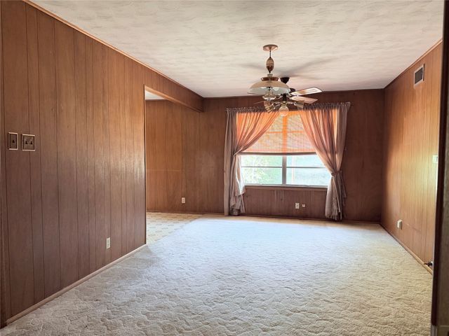 1611 N Alexander Street, Sherman, TX 75092