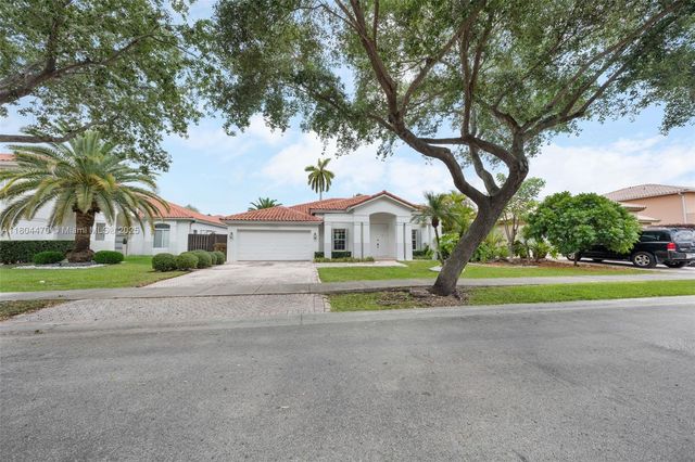 11351 NW 64th Ter, Doral, FL 33178
