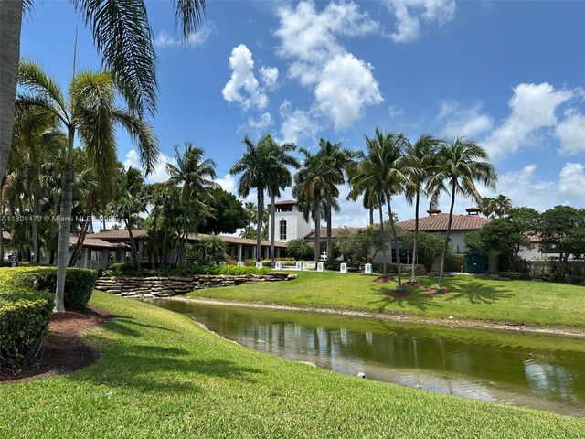 11351 NW 64th Ter, Doral, FL 33178