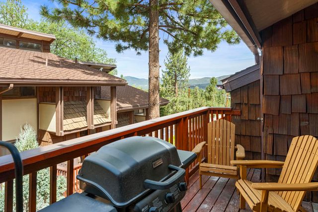 861 Thrush Drive 13, Big Bear, CA 92315