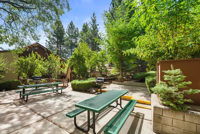 861 Thrush Drive 13, Big Bear, CA 92315