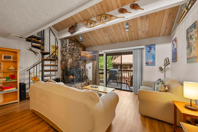 861 Thrush Drive 13, Big Bear, CA 92315