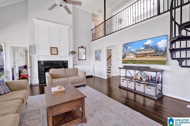 949 MOUNTAIN OAKS DRIVE, Hoover, AL 35226