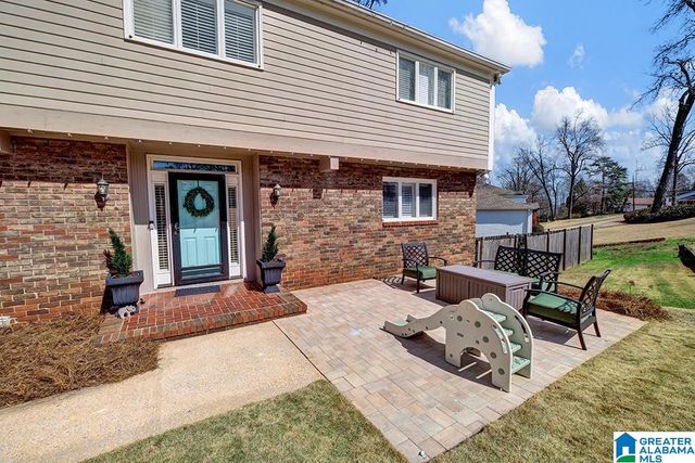 949 MOUNTAIN OAKS DRIVE, Hoover, AL 35226