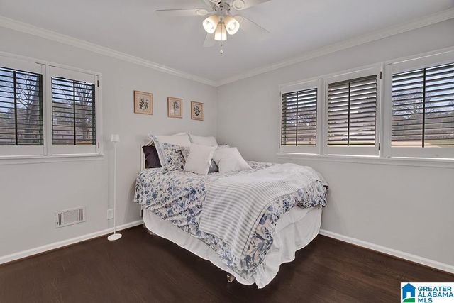 949 MOUNTAIN OAKS DRIVE, Hoover, AL 35226