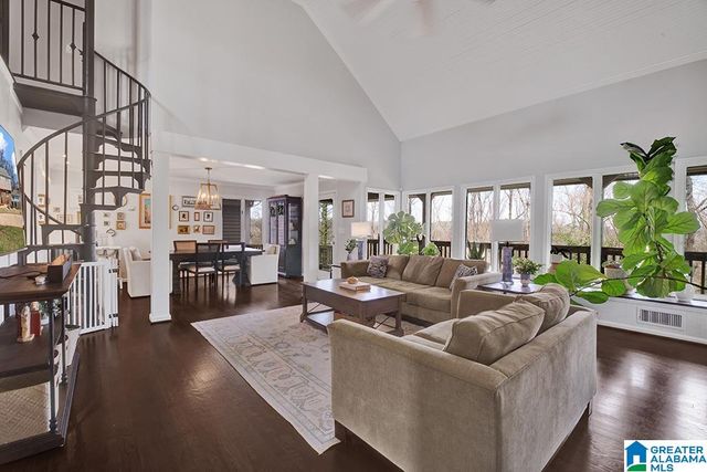 949 MOUNTAIN OAKS DRIVE, Hoover, AL 35226