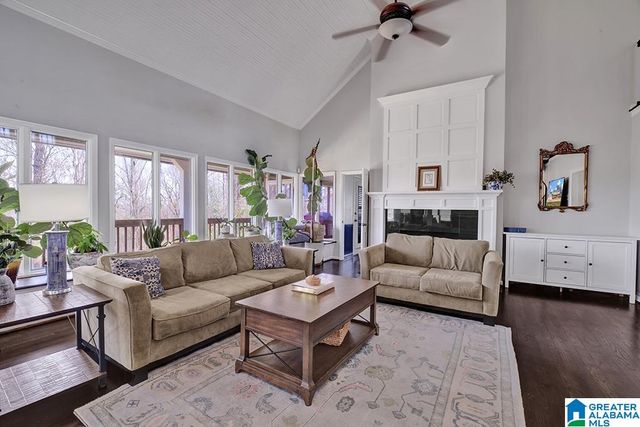 949 MOUNTAIN OAKS DRIVE, Hoover, AL 35226