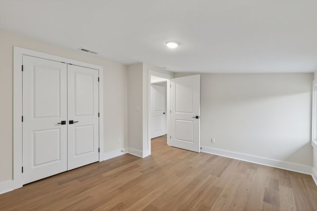 1129 Sharpe Ave, Nashville, TN 37206