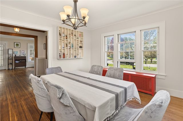 370 Susquehanna Road, Brighton, NY 14618
