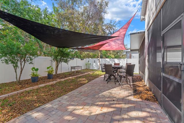 10207 AVELAR RIDGE DRIVE, Riverview, FL 33578