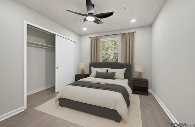 8724 Metairie Dr, Baton Rouge, LA 70810