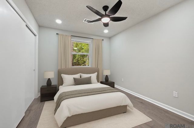 8724 Metairie Dr, Baton Rouge, LA 70810