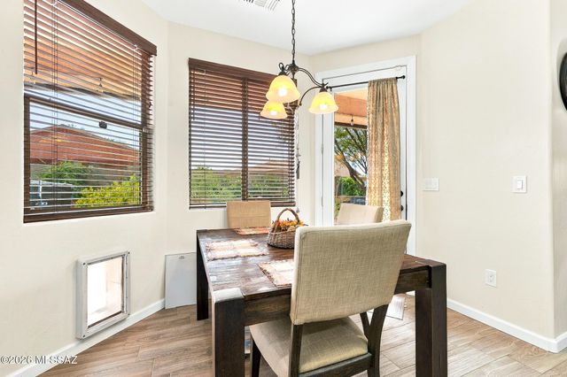 8413 W Calle Sancho Panza, Tucson, AZ 85757