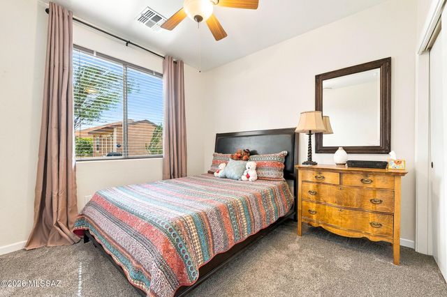 8413 W Calle Sancho Panza, Tucson, AZ 85757