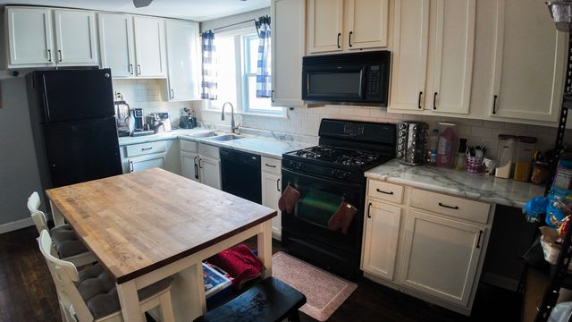 14450 S Sangamon Street, Harvey, IL 60426