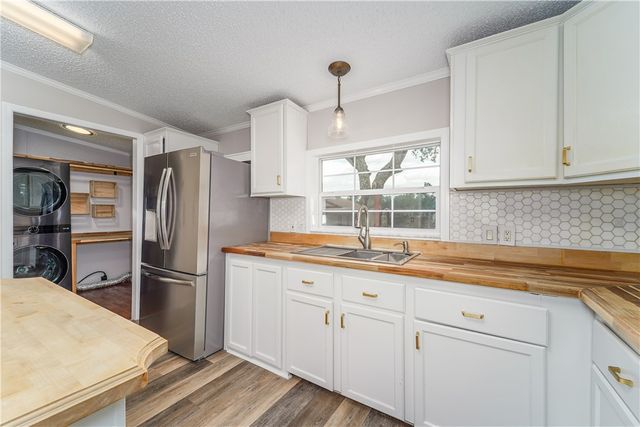 224 Oyster Circle, Brunswick, GA 31523