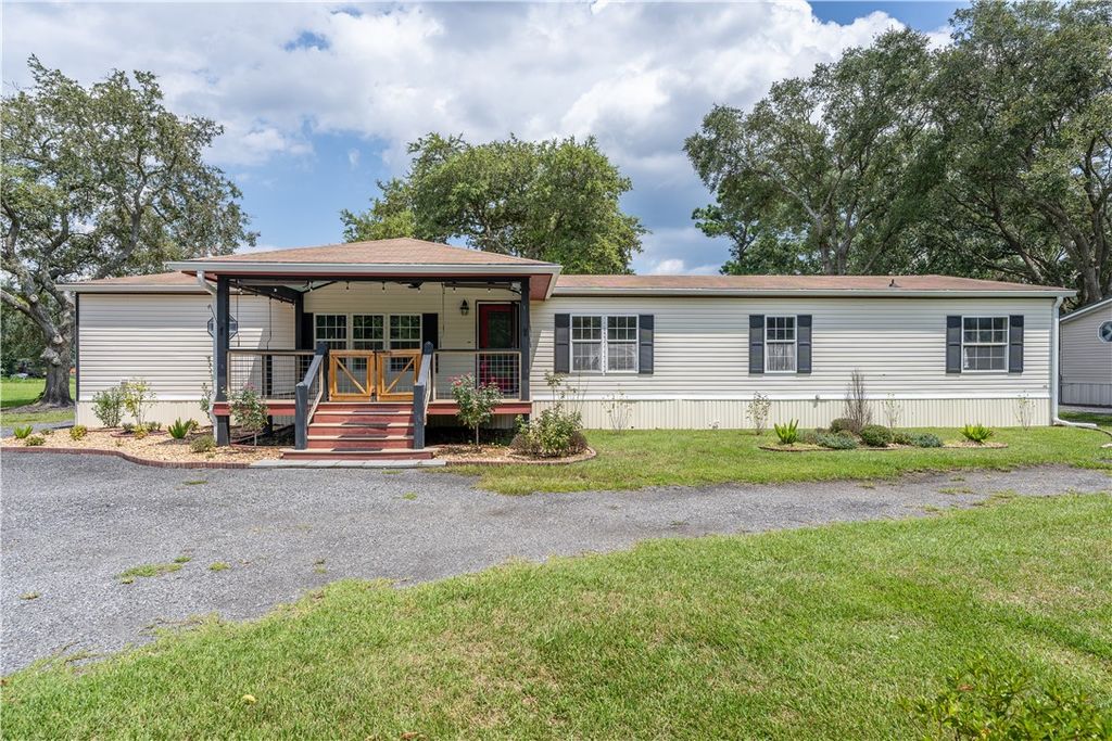 224 Oyster Circle, Brunswick, GA 31523