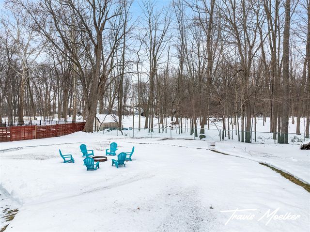 2953 Willow Creek Drive, Grandville, MI 49418