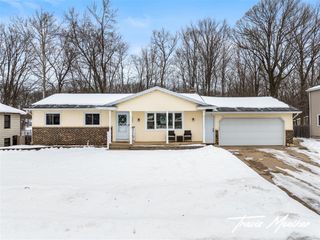 2953 Willow Creek Drive, Grandville, MI 49418