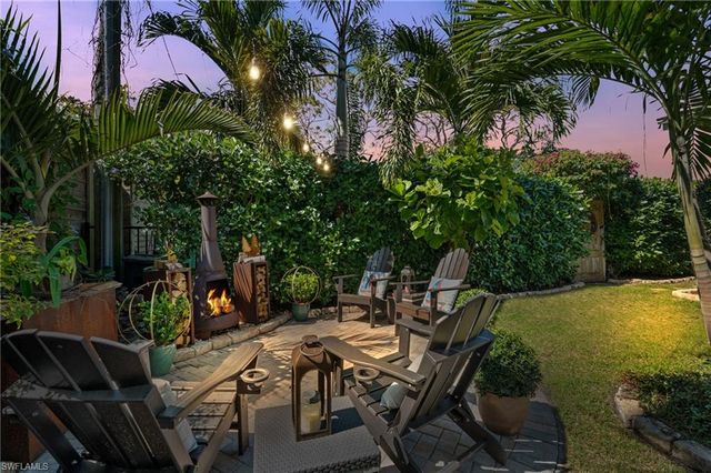 840 Myrtle TER, Naples, FL 34103