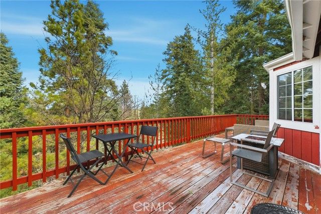 26355 Walnut Hills Dr AKA 276 Augusta Court, Lake Arrowhead, CA 92352