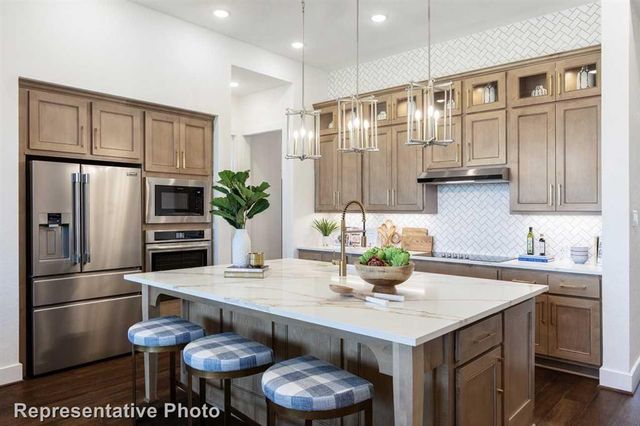 18721 Hepburn, Conroe, TX 77302