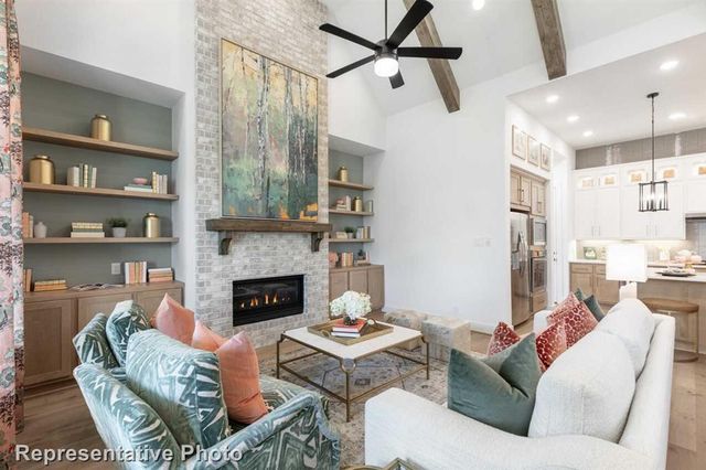 18721 Hepburn, Conroe, TX 77302