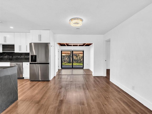 3193 Taft St, Hollywood, FL 33021