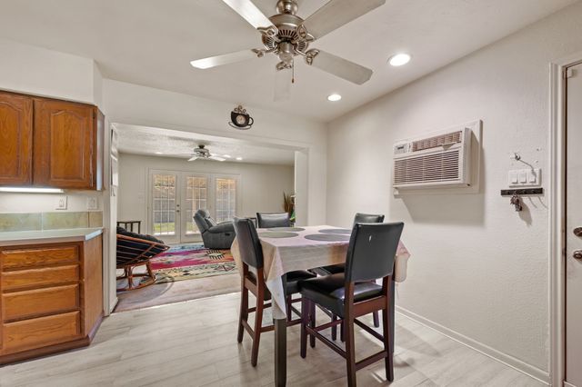 1624 River Oaks Drive, Irving, TX 75060