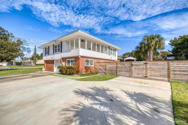 4401 N 12th Ave, Pensacola, FL 32503