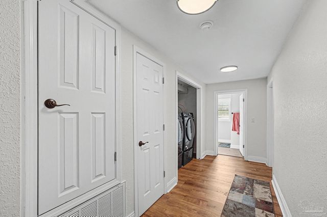 4401 N 12th Ave, Pensacola, FL 32503