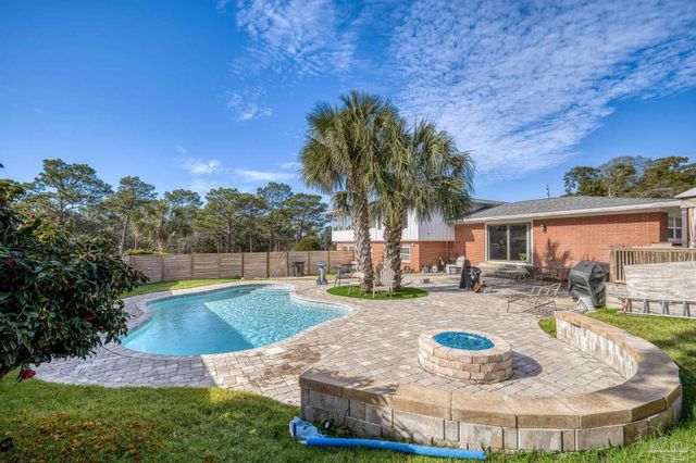 4401 N 12th Ave, Pensacola, FL 32503