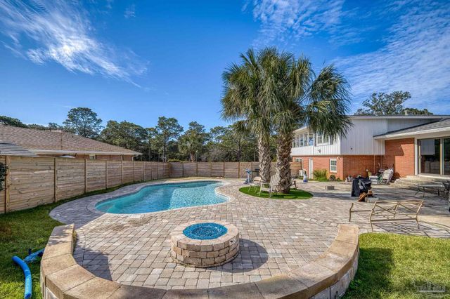 4401 N 12th Ave, Pensacola, FL 32503