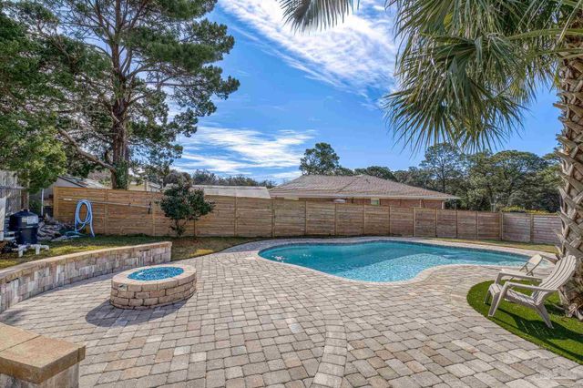 4401 N 12th Ave, Pensacola, FL 32503