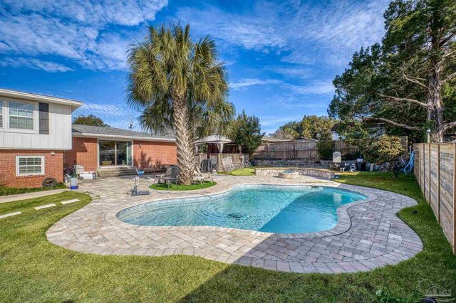 4401 N 12th Ave, Pensacola, FL 32503