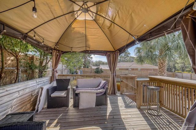 4401 N 12th Ave, Pensacola, FL 32503