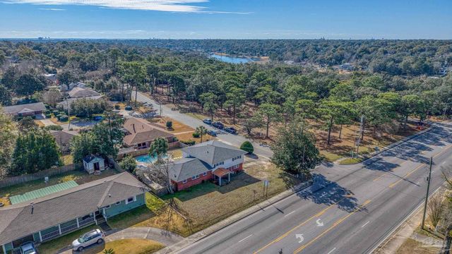 4401 N 12th Ave, Pensacola, FL 32503