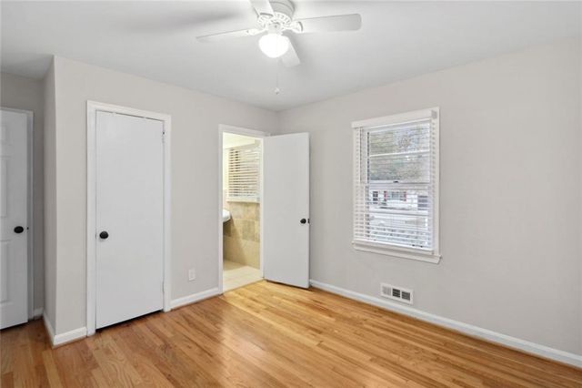 2120 Meadowbrook Lane SE, Marietta, GA 30067