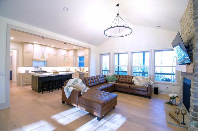 167 Happy Valley Lane, Morganton, GA 30560