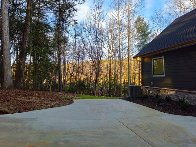 167 Happy Valley Lane, Morganton, GA 30560