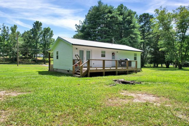 2854 Halls Valley Road, Trion, GA 30753