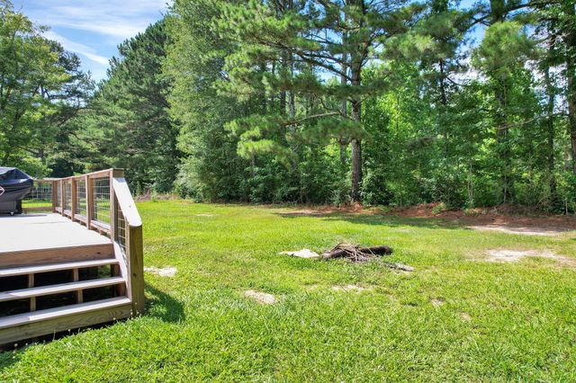 2854 Halls Valley Road, Trion, GA 30753