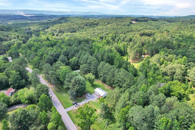 2854 Halls Valley Road, Trion, GA 30753
