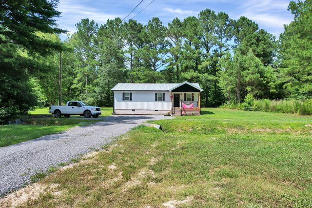 2854 Halls Valley Road, Trion, GA 30753