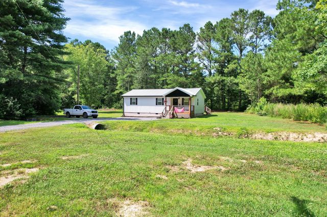 2854 Halls Valley Road, Trion, GA 30753