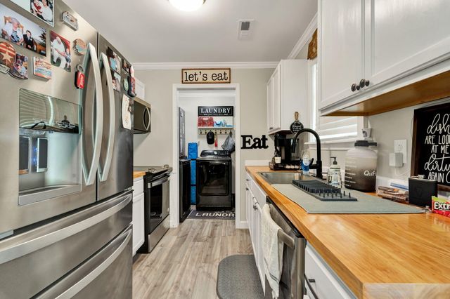 2854 Halls Valley Road, Trion, GA 30753