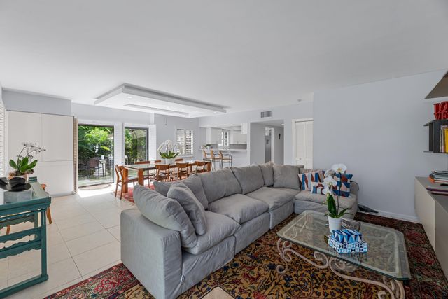 13362 Polo Road W B102, Wellington, FL 33414
