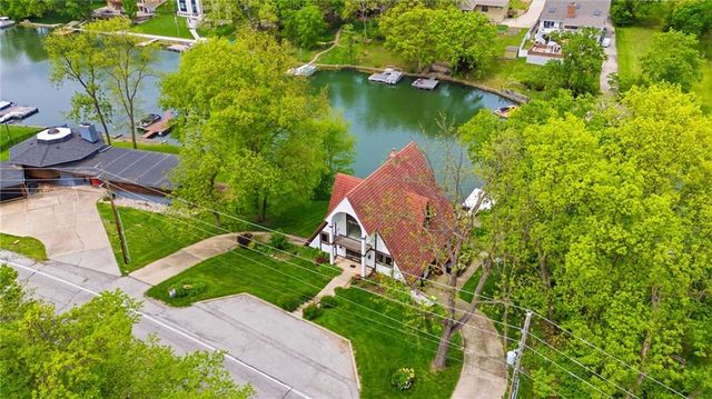 7616 NW Eastside Drive, Weatherby Lake, MO 64152