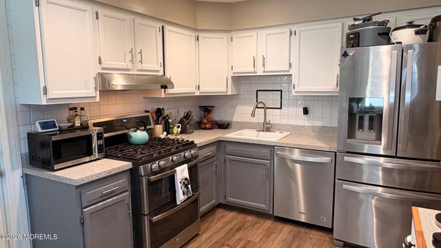 6 Kilmer Court, Freehold, NJ 07728